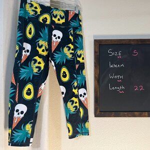 Constantly Varied Gear- workout capri's